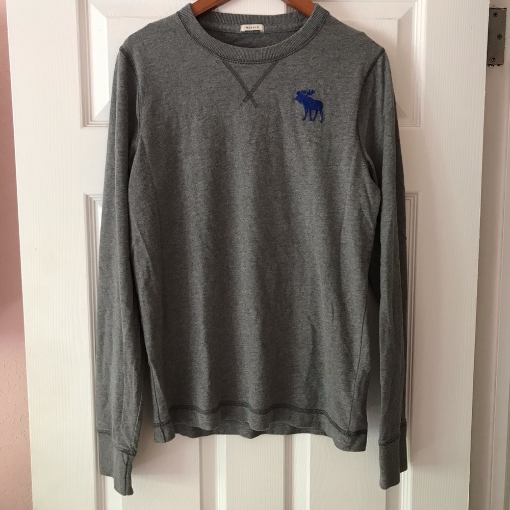 Abercrombie & Fitch grey men’s long sleeve shirt M